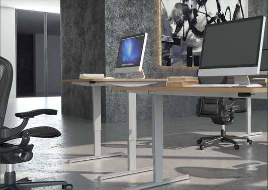 Riktig innstilling av kontor arbeidsbord